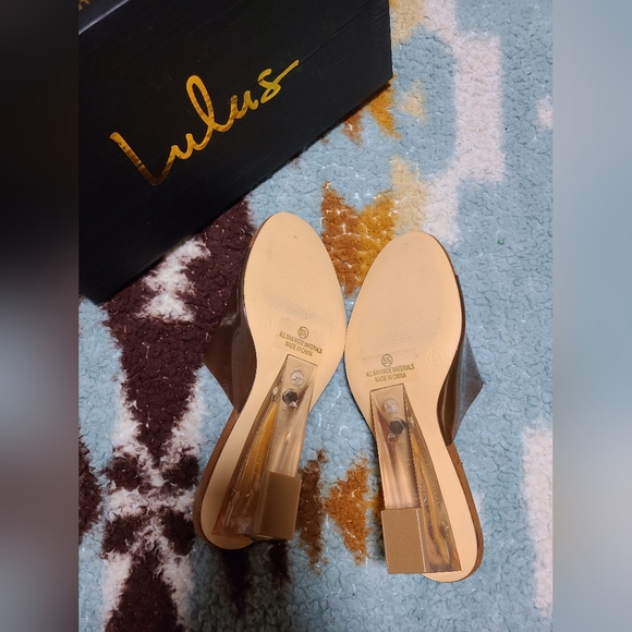 Lulus - Picture 5 of 11